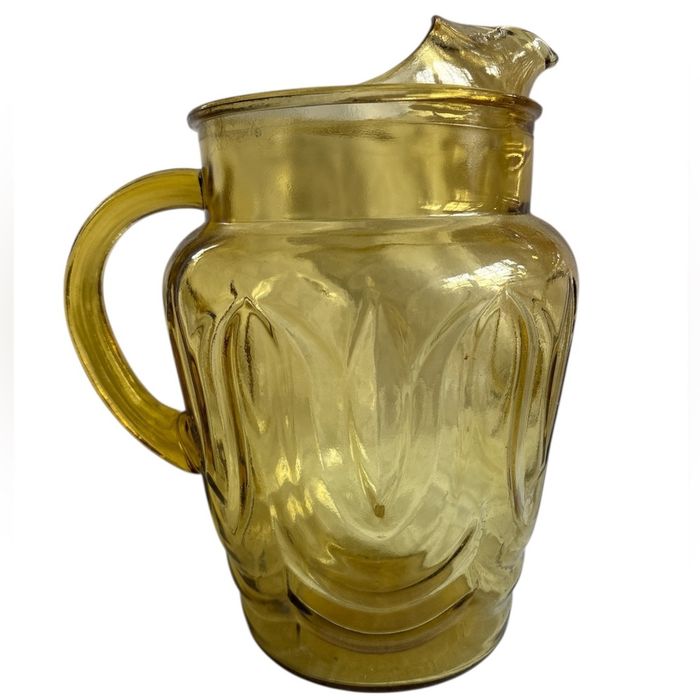 VINTAGE Pitcher Jug MCM Elegant Yellow Glass Patterned Large 9 inch Tall - Picture 1 of 3